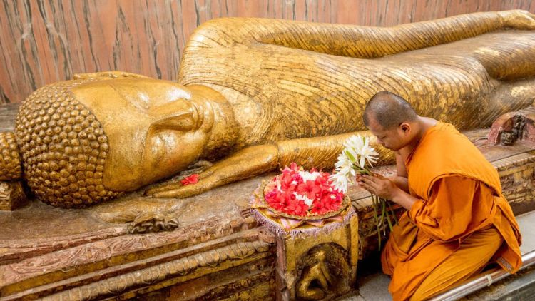 hipwee-Patung Buddha di Kusinara