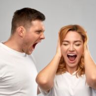 Kumpulan Kata Sindiran Buat Orang Sok Benar, Jangan-Jangan Kamu Sendiri Juga?