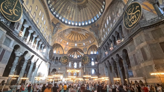 Objek Wisata Turki Yang Wajib Dikunjungi, Kemegahan Haghia Sophia hingga Bazaar 26 Objek Wisata Turki Yang Wajib Dikunjungi, Kemegahan Haghia Sophia hingga Bazaar