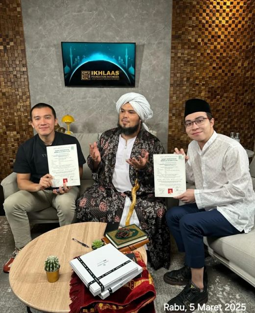 dr Richard Lee mualaf