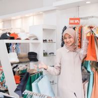 Harga Baju Lebaran “Raya Series” Terlalu Mahal dan Selalu Sold Out? Coba 5 Alternatif Ini!