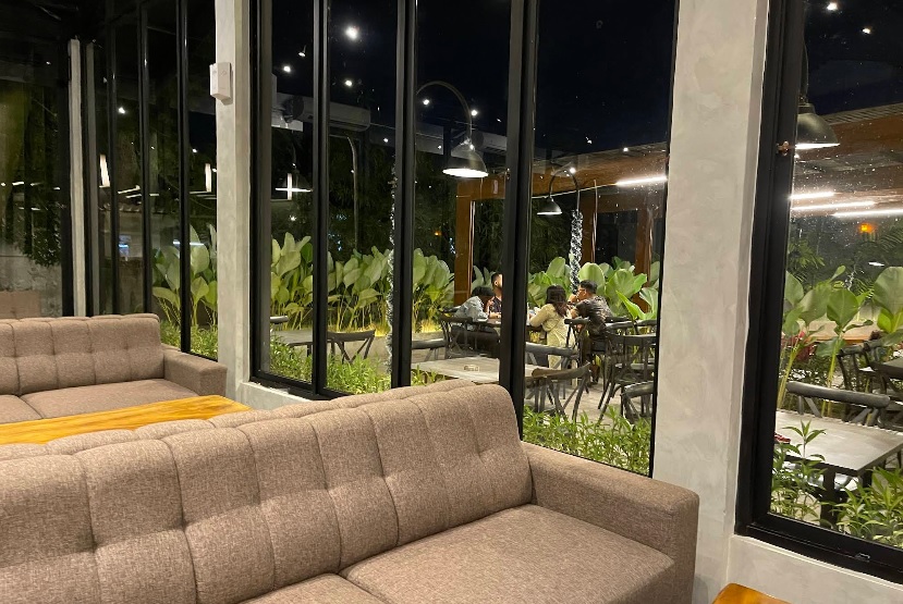 10 Tempat Bukber di Solo Paling Recommended!