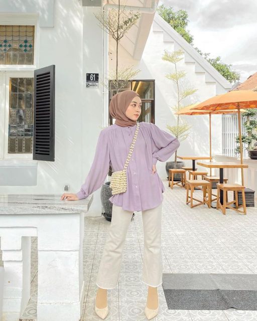 Baju Lilac Cocok dengan Hijab Warna Apa? 10 Mix and Match Ini Bikin Kamu Tampil Stylish! 26 Baju Lilac Cocok dengan Hijab Warna Apa? 10 Mix and Match Ini Bikin Kamu Tampil Stylish!