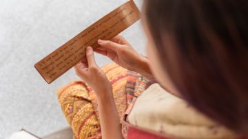 50 Inspirasi Nama Bayi Perempuan Jawa Sanskerta dengan Artinya