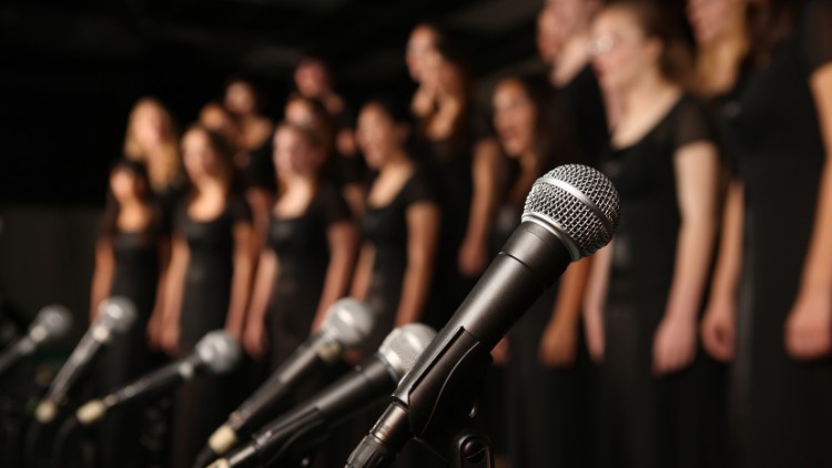 69 Rekomendasi Lagu yang Cocok Dinyanyikan untuk Pernikahan Teman dan Sahabat