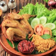 Ayam Goreng Widuran Solo Ternyata Tidak Halal, Ini 7 Toko Ayam Goreng Dijamin Halal & Enak di Solo!