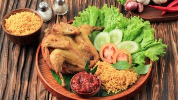 Ayam Goreng Widuran Solo Ternyata Tidak Halal, Ini 7 Toko Ayam Goreng Dijamin Halal & Enak di Solo!