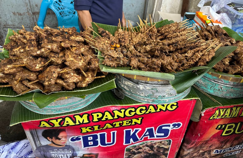 Ayam Goreng Widuran Solo Ternyata Tidak Halal, Ini 7 Toko Ayam Goreng Dijamin Halal & Enak di Solo!