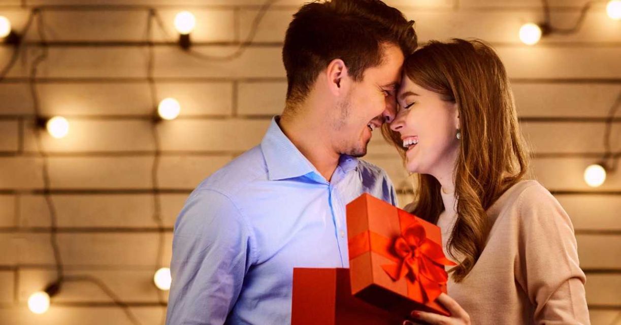 love bombing