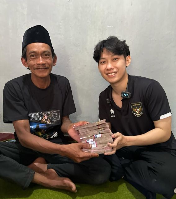 Pak Sonhaji dan Willy Salim