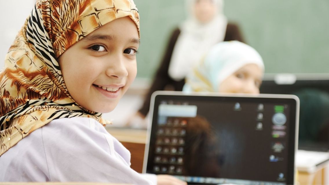 5 Tips Memilih SD Islam yang Tepat buat Anak: Persiapan Jadi Generasi Salih & Salihah!