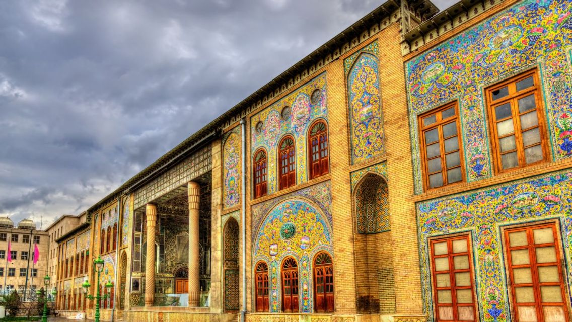 6 Destinasi Wisata di Iran Paling Aesthetic dan Aman Dikunjungi Turis