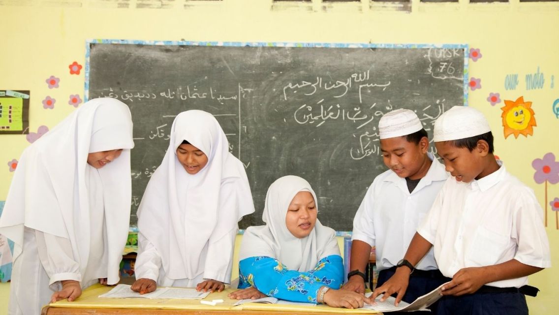 5 Tips Memilih SD Islam yang Tepat buat Anak: Persiapan Jadi Generasi Salih & Salihah!