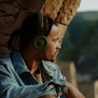 5 Lagu tentang Cinta Bertepuk Sebelah Tangan yang Mewakili Perasaan Galaumu!