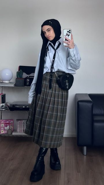 10 Ide OOTD Konser Hijab yang Stylish dan Nyaman Dipakai Berjam-jam