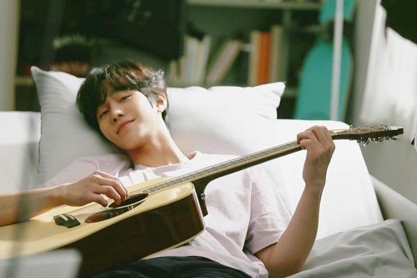 Ahn Hyo-seop Multitalenta