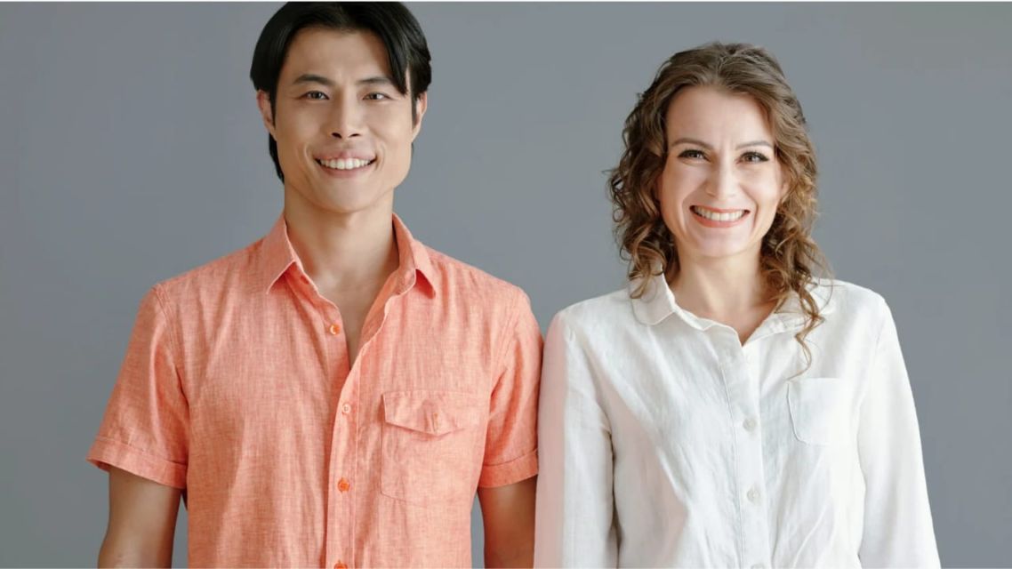 hubungan cinta lintas generasi- wanita lebih tua