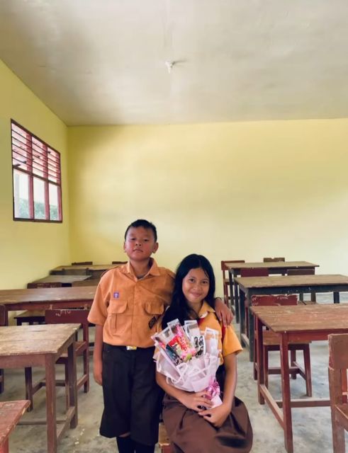 anak-anak ikut-ikutan tanpa tahu artinya