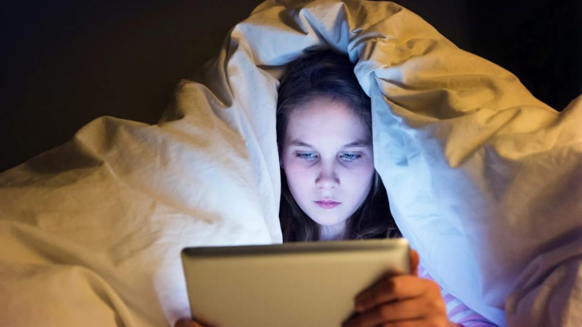 kebiasaan jam tidur berantakan