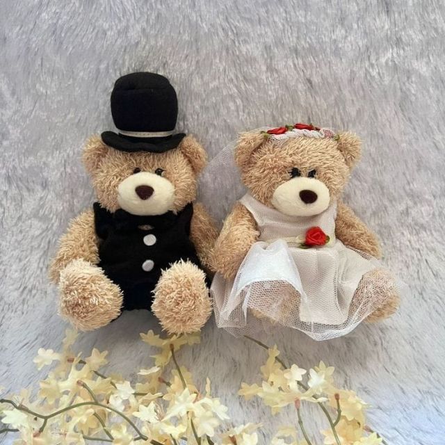 mitos souvenir pernikahan-pengantin boneka