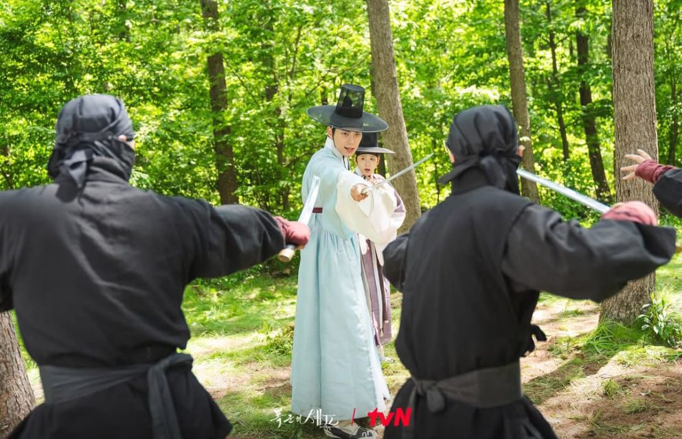 23 Momen Romantis Yoona dan Chaemin di Bon Appetit, Your Majesty Penuh Chemistry 67 raja melindungi Ji-yeong