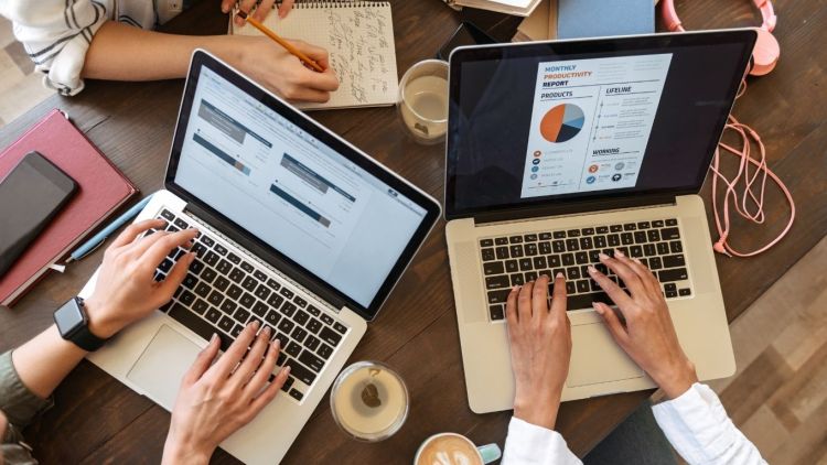 Jangan Sampai Salah, Ini 7 Cara Memilih Laptop Terbaik Sesuai Kebutuhan Kamu!