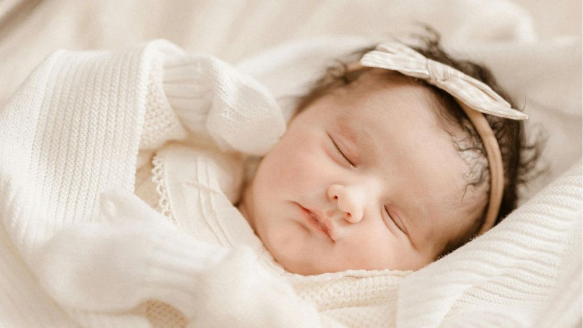 Nama Bayi Perempuan Jawa Pembawa Rezeki-Tema kemakmuran