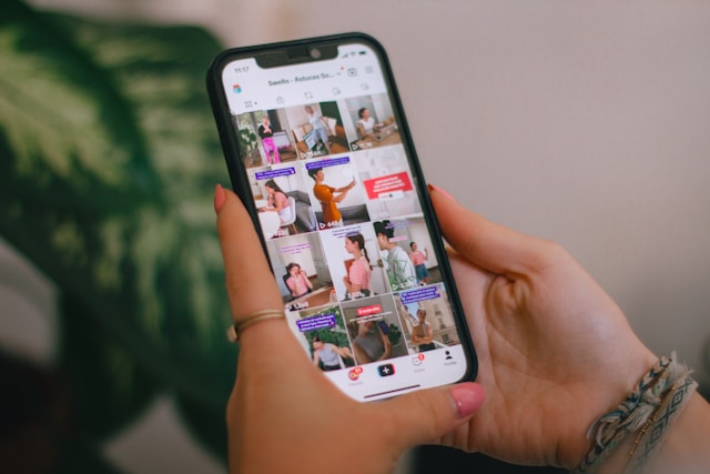 cara mendapatkan uang dari tiktok dengan menonton video