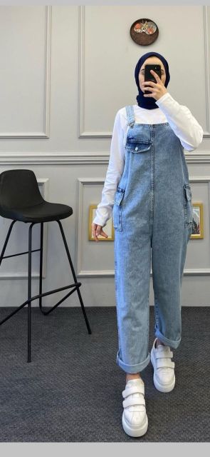 kaos basic dan overall untuk hijab