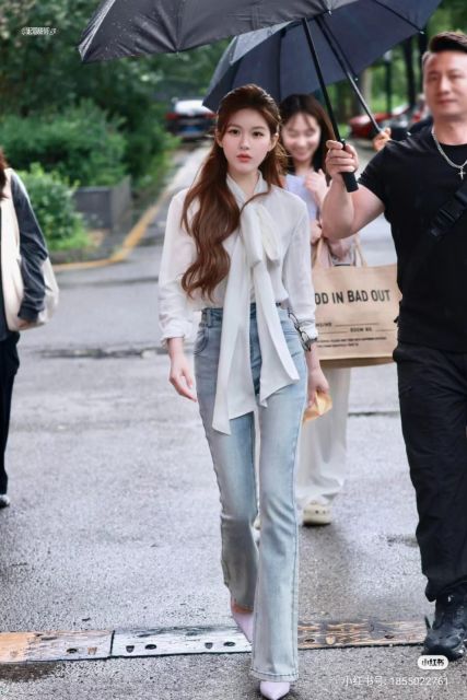 8 Ide Outfit ala Zhao Lusi di Love's Ambition Ini Jadi Inspirasi Fashion Kekinian!