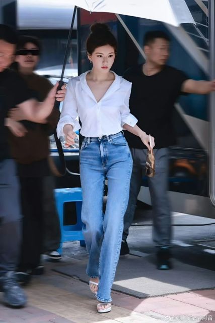 8 Ide Outfit ala Zhao Lusi di Love's Ambition Ini Jadi Inspirasi Fashion Kekinian!