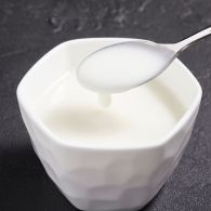 Cara Membuat Yogurt Sendiri, Hanya Butuh 2 Bahan Ini!