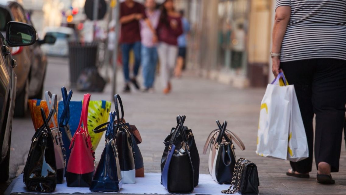 Bisa Kena Denda, 11 Larangan di Taiwan Ini Jangan Pernah Kamu Lakukan!