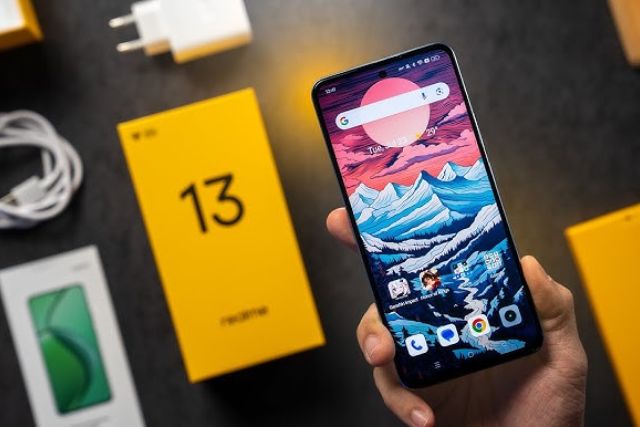 realme 13
