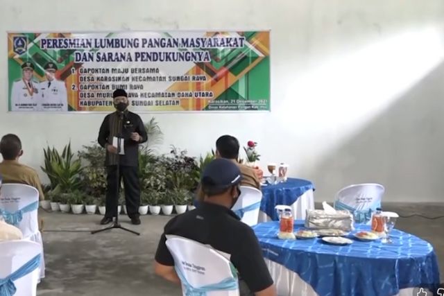 sambutan kepala desa dalam acara peresmian fasilitas desa