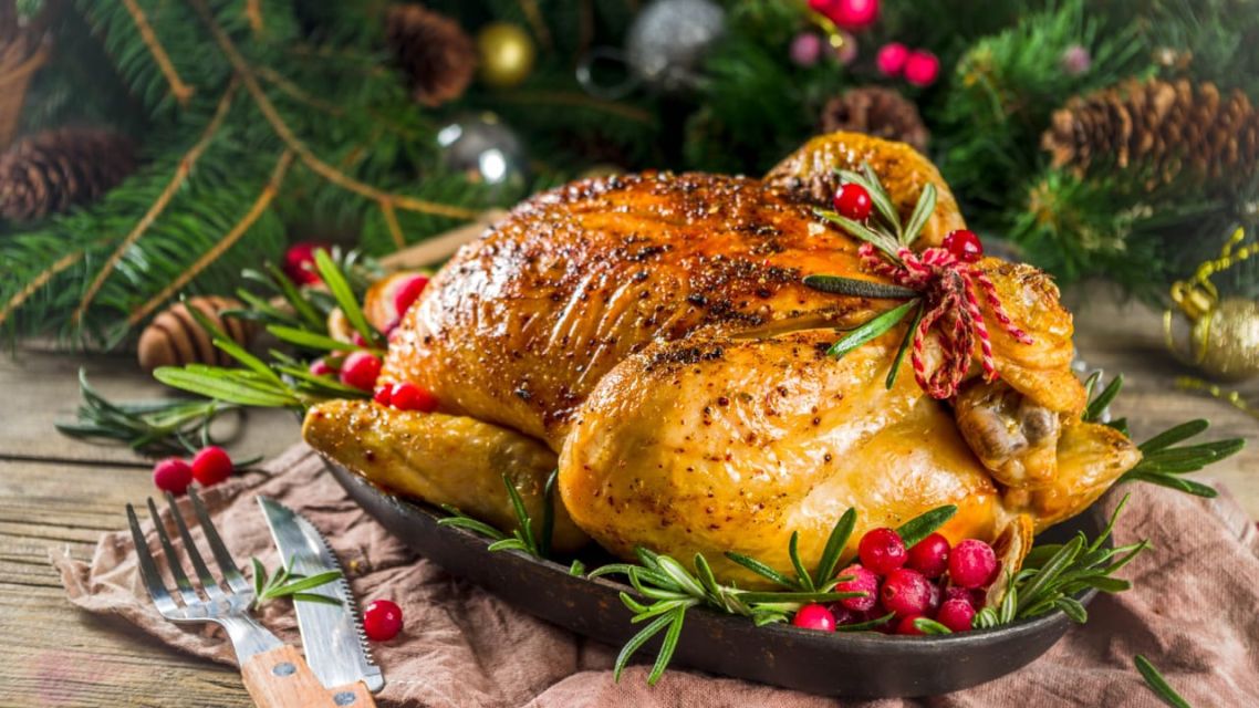 15 Hidangan Khas Natal di Berbagai Negara Paling Ikonik yang Wajib Kamu Tahu 19 Jerman – Weihnachtsgans (Angsa Panggang)