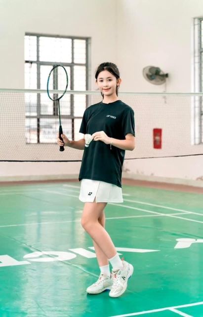 kaos dry fit dan rok badminton