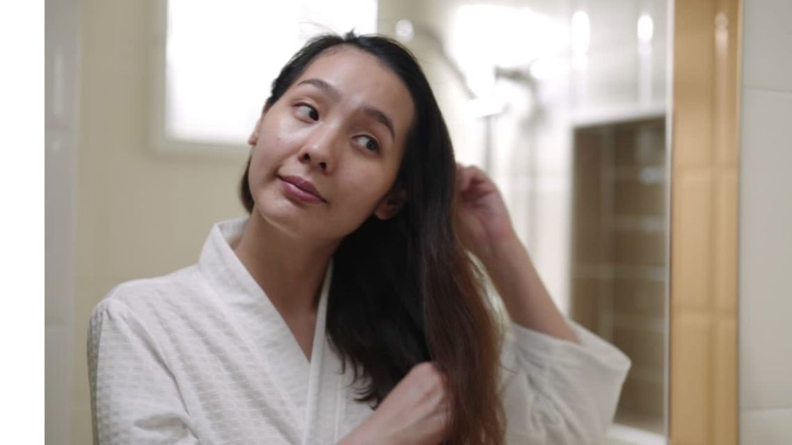 Ritual Mengatasi Rambut Rontok: 7 Langkah Ampuh yang Bikin Rambut Kuat dari Akarnya 27 rambut sehat
