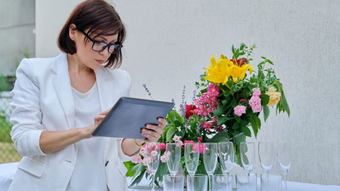 10 Checklist Memilih Wedding Organizer agar Tidak Tertipu dan Rugi di Hari Bahagia 17 konfirmasi detail hari H