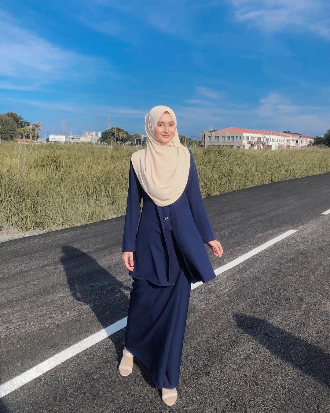 7 Warna Baju Lebaran 2026 yang Elegan & Cocok untuk Semua Usia! 8
