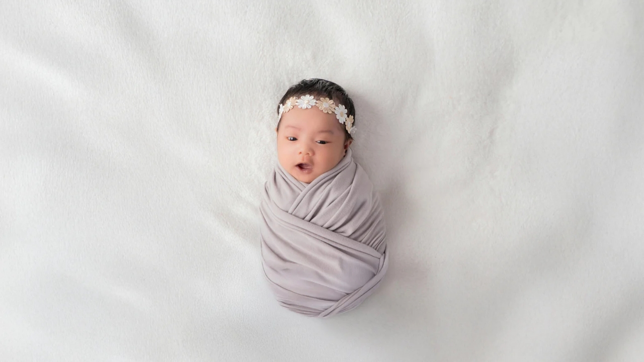 110 Nama Bayi Perempuan Imut dan Cantik yang Penuh Makna 14 Nama Bayi Perempuan Imut dan Cantik Terinspirasi Alam & Bunga