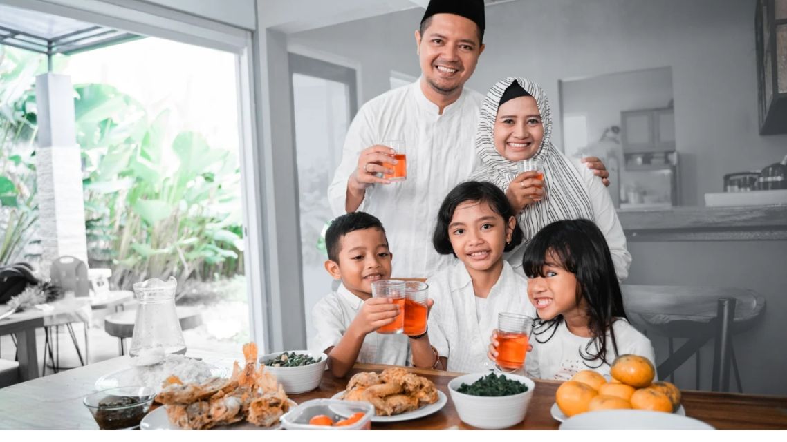 9 Makanan Berbuka untuk Penderita Diabetes Disertai Urutan,Resep &Tips Tepat agar Gula Darah Stabil 32 diabetes bukan alasan tidak mengikuti ibadah puasa