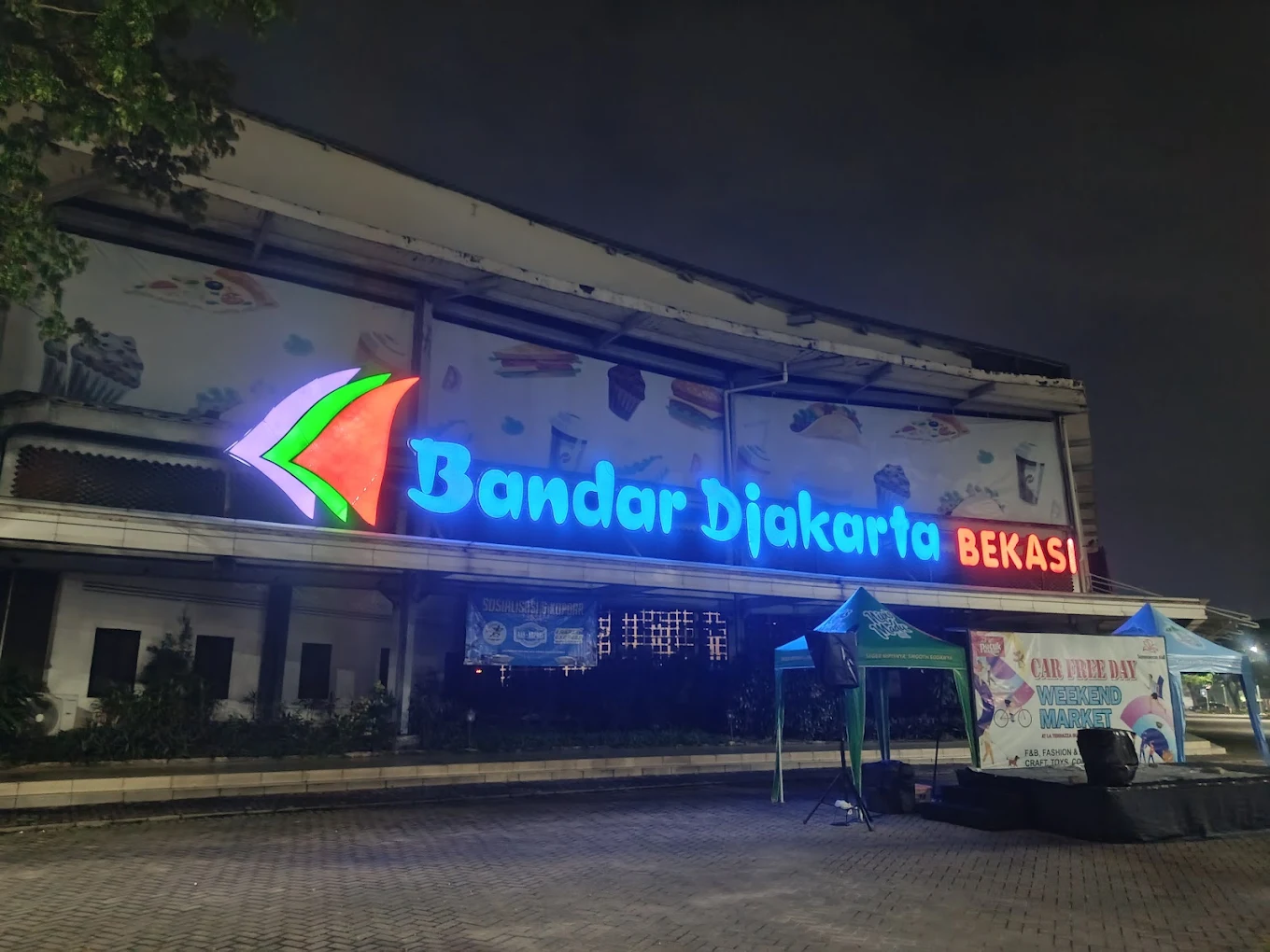 hipwee-Bandar Djakarta Bekasi foto oleh Heru Widodo