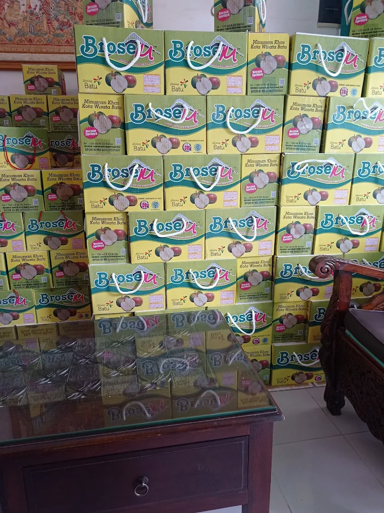 hipwee-Oleh-oleh khas Malang Sari Apel Malang