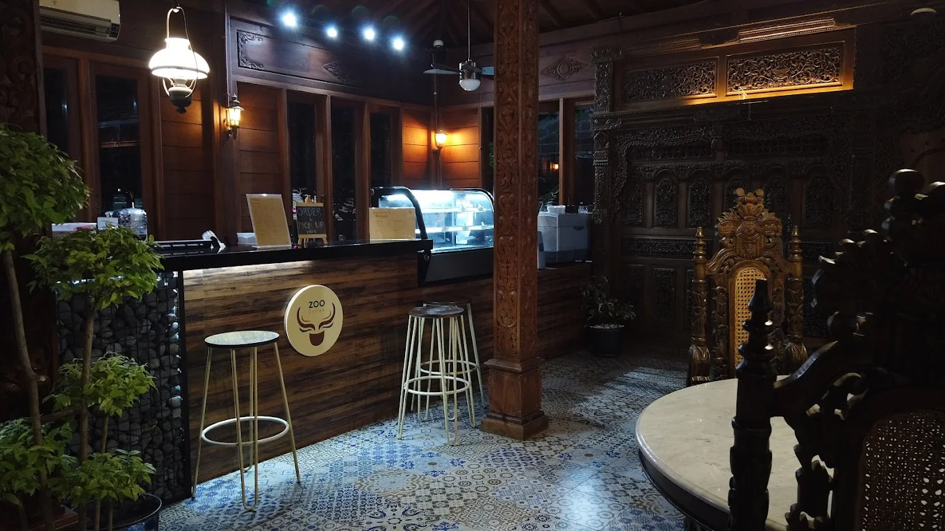 hipwee-Rekomendasi tempat bukber Bekasi The Joglo Garden Bekasi