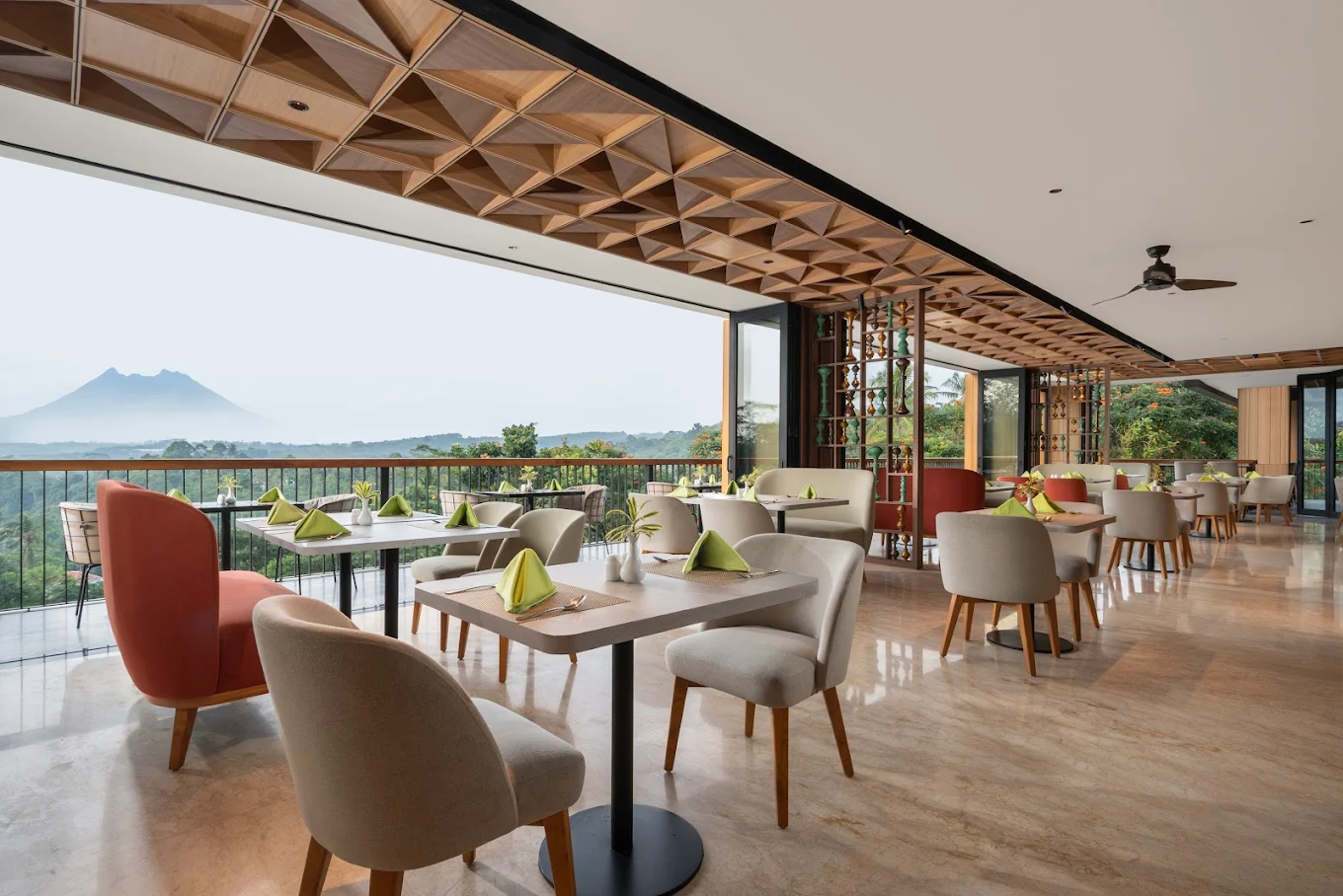 hipwee-Rekomendasi tempat bukber di Sukabumi Devaloka Restaurant Mercure Cibadak