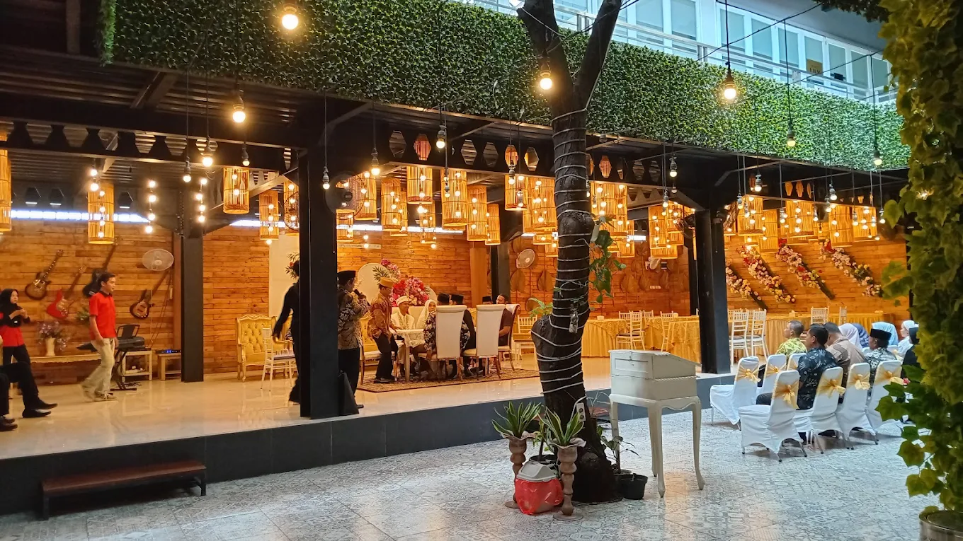 hipwee-Resto Wulan Sari Bekasi