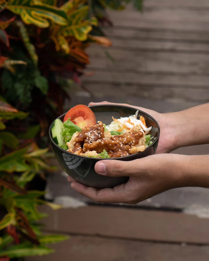 hipwee-Tempat Bukber di Salatiga Waroeng Joglo Bu Rini