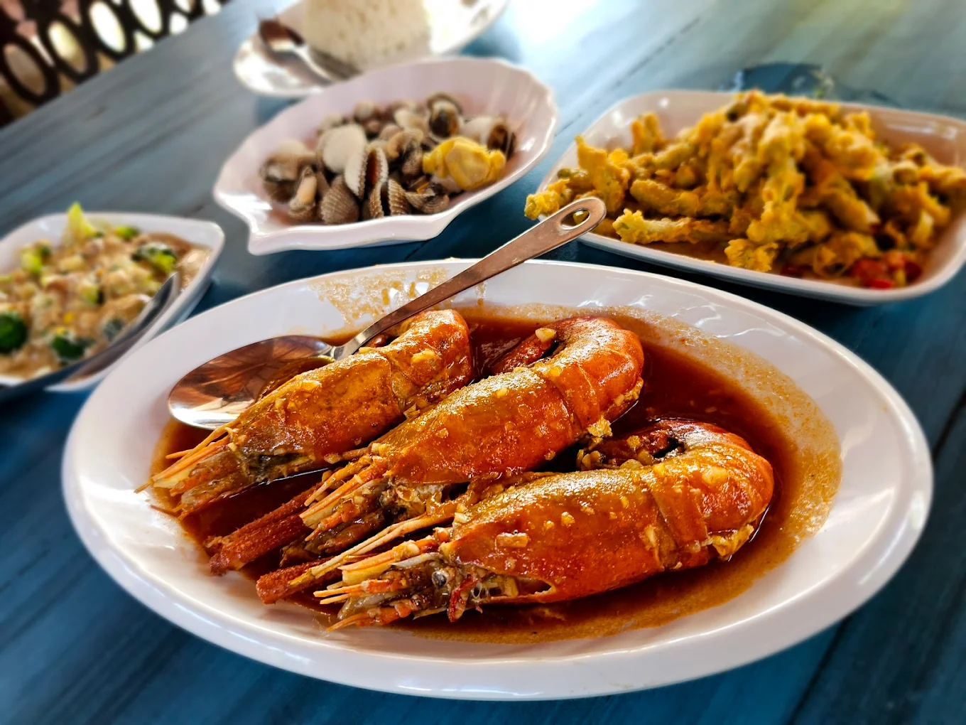 hipwee-Tempat bukber Banjarmasin Pondok Tepi Sawah