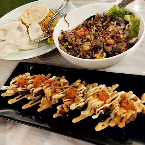 9 Rekomendasi Tempat Bukber di Purwakarta yang Cocok untuk Semua Kalangan 16 hipwee-Tempat bukber Purwakarta Castle Cafe Purwakarta